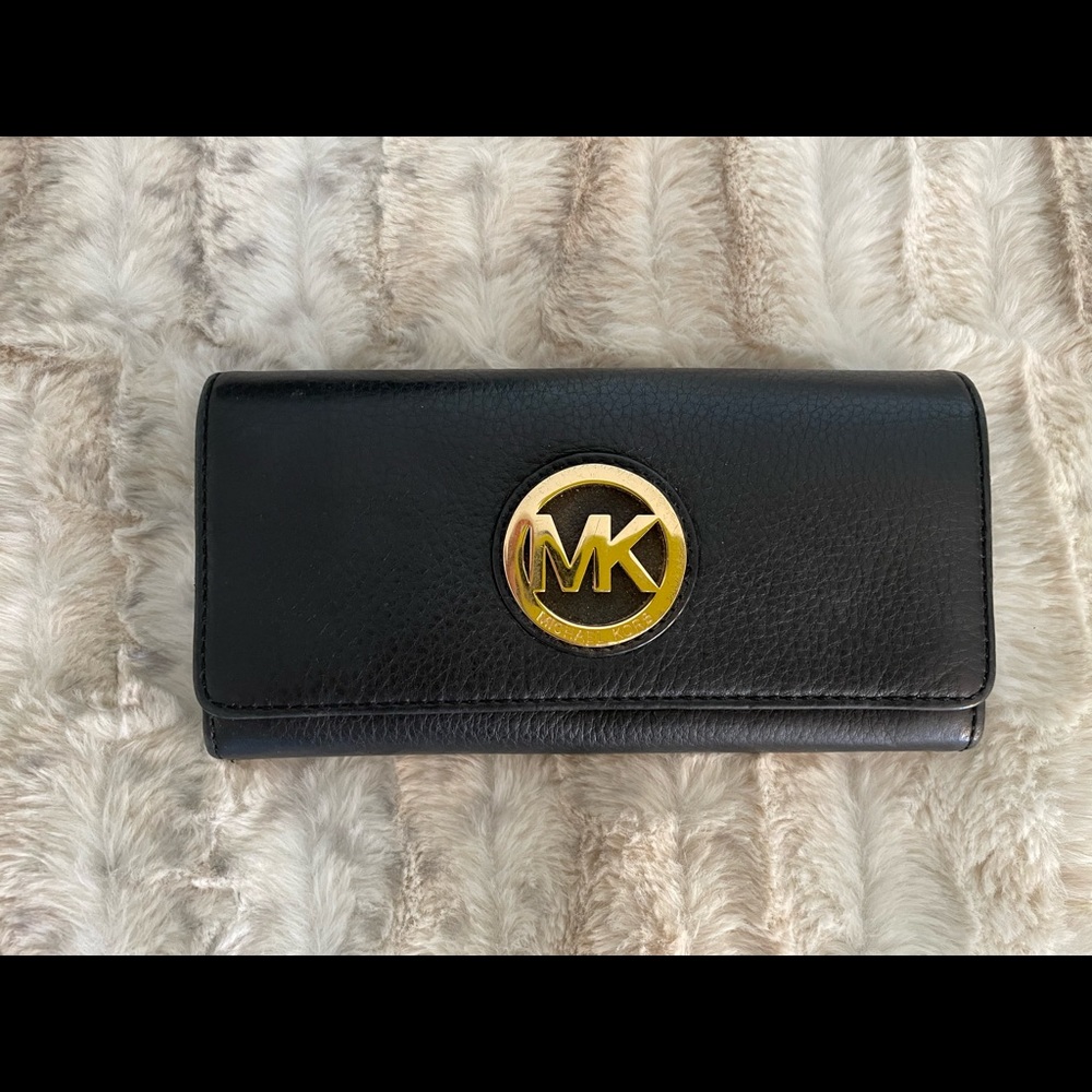 😍 MICHAEL KORS FULTON WALLET 😍